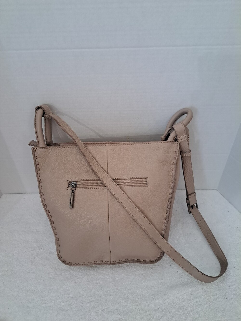 The Sak Tan Leather San Feliz Hobo Crossbody
